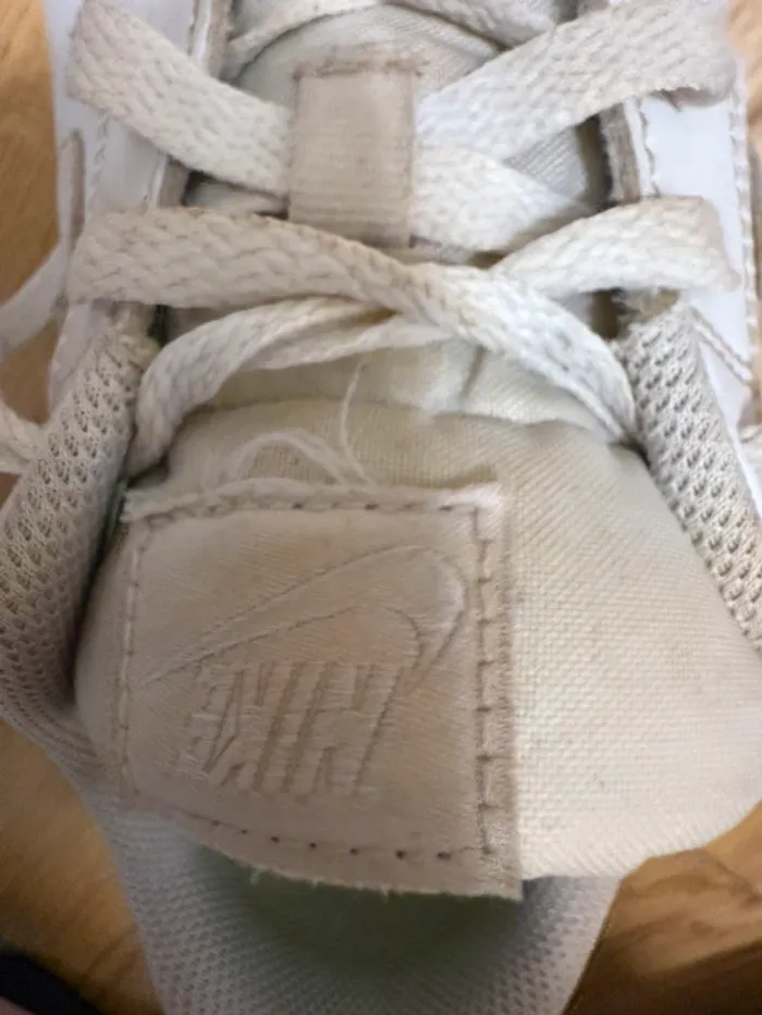 Basket Nike blanches pointure 40.5 - photo numéro 8