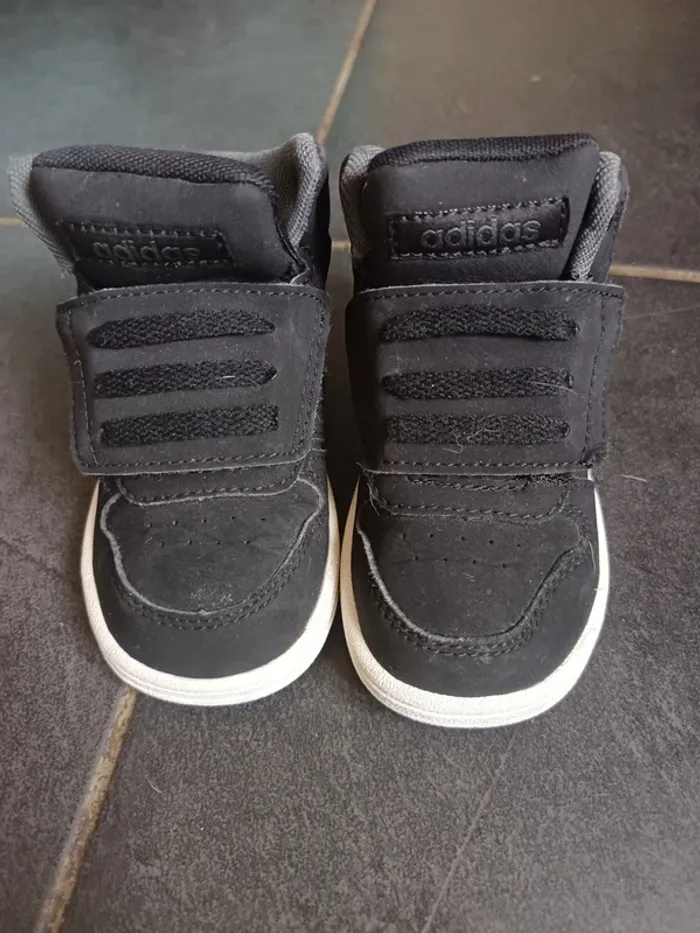 Baskets montantes noires Adidas Hoops mid 2.0 21