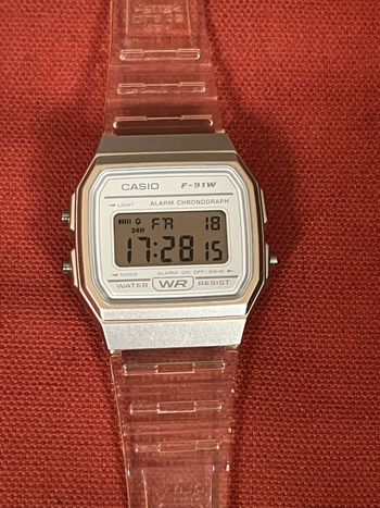 Magnifique montre Casio, officiel, édition limitée, Collector rare
