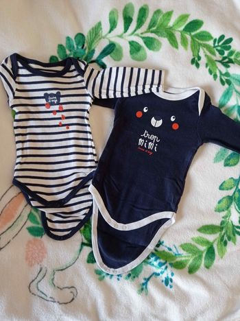 Bodies manches longues 3 mois