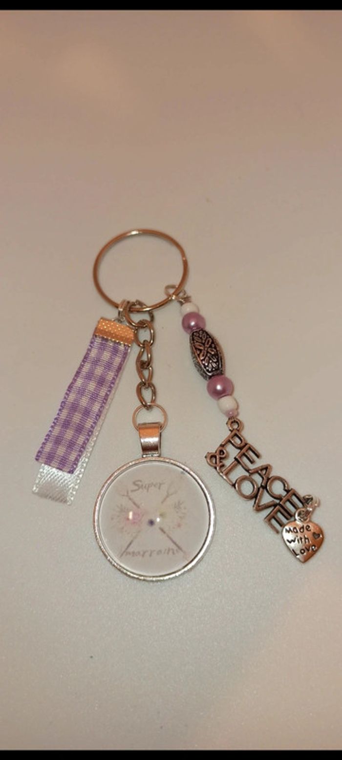 Cadeau marraine ,porte clé message bijoux de sac "super marraine "