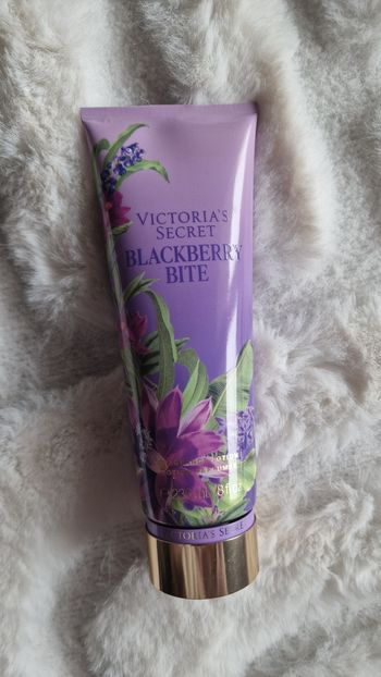Blackberry Bite Lait Parfumé Corps Victoria's Secret