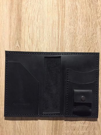 Porte-passeport noir