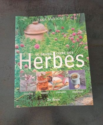 Le grand livre des herbes