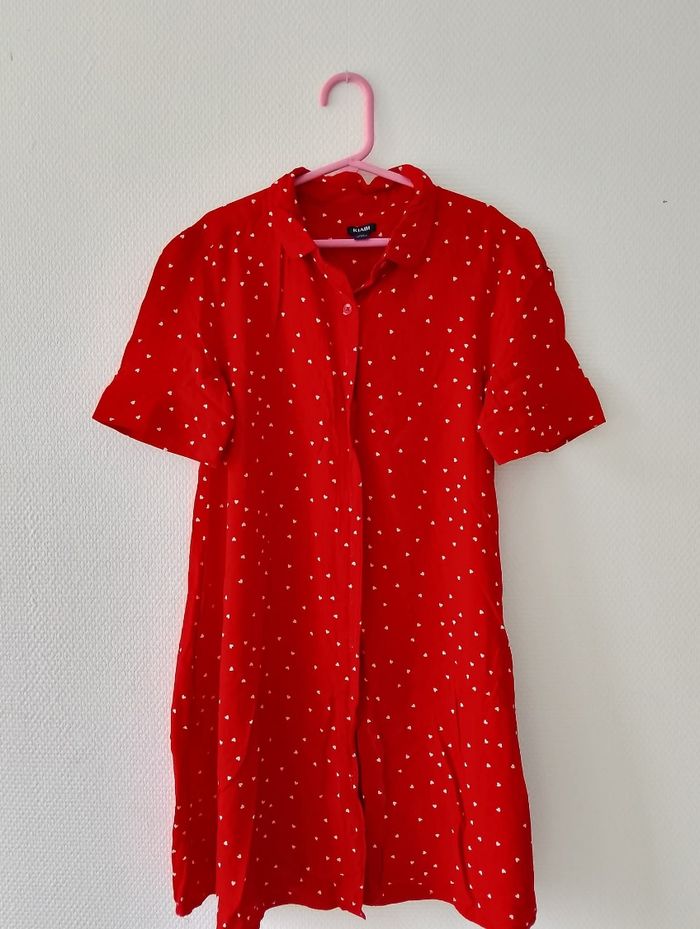 Robe rouge Kiabi 10 ans - photo numéro 2