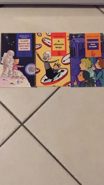 Livres « lire c’est partir »