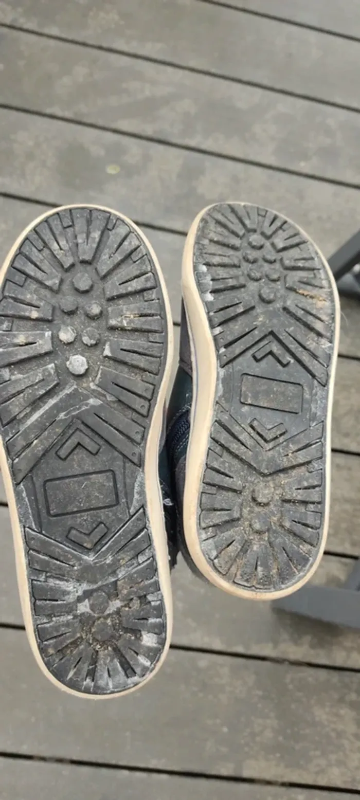 Chaussures montantes Levis 35 - photo numéro 3