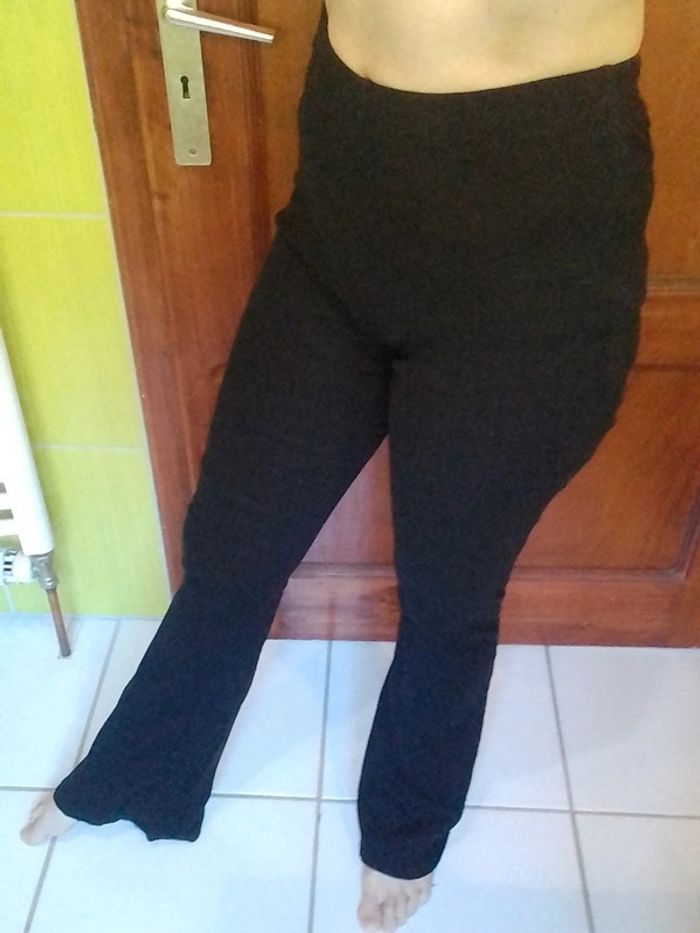 Legging noir femme patte d'éléphant Undiz - photo numéro 2