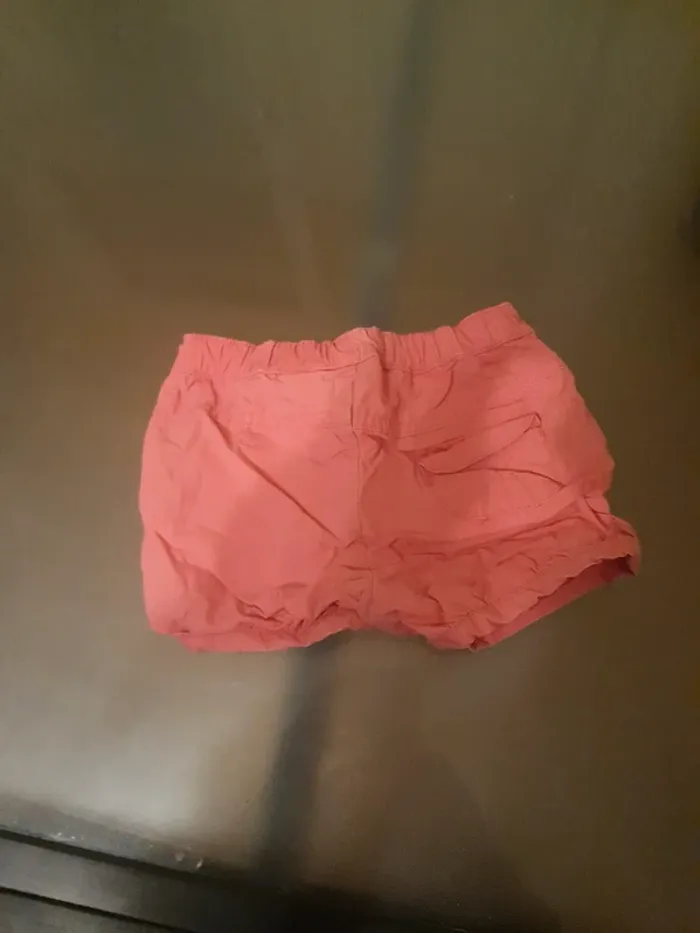 Short 9mois - photo numéro 3