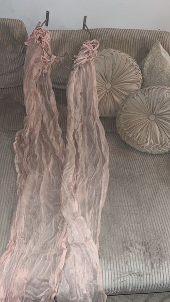 Ciel de lit avec rideaux