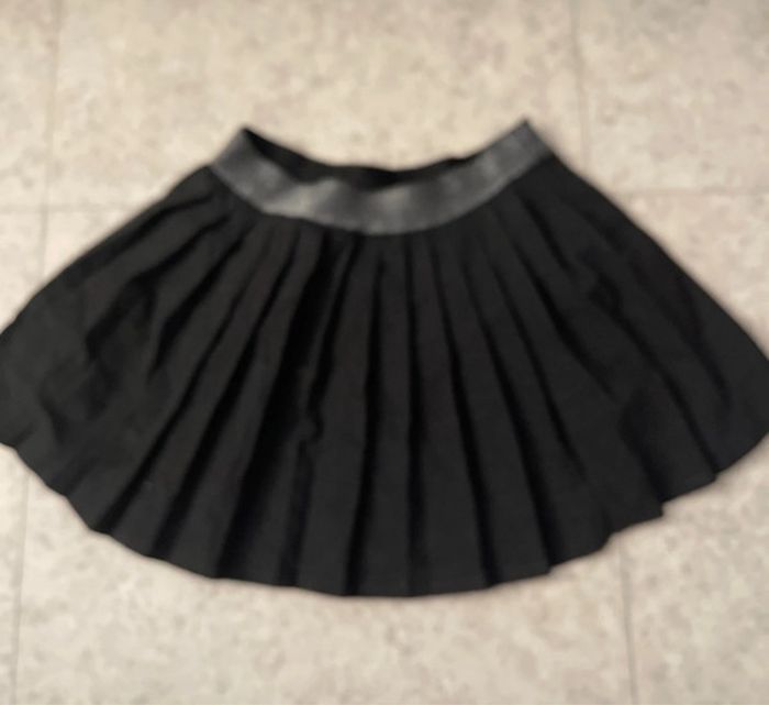 Lot vêtements fille 6 ans - photo numéro 3
