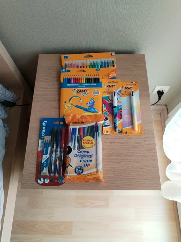 Stylo et feutre