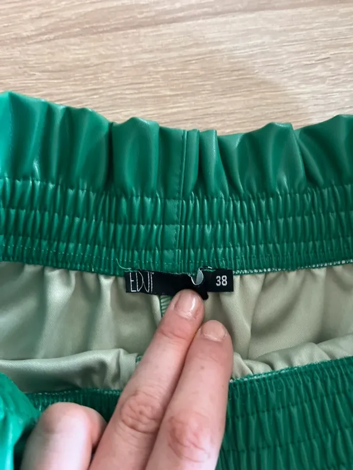 Short en simili cuir - photo numéro 2