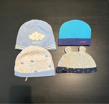 Bonnets bébés 6-12 mois