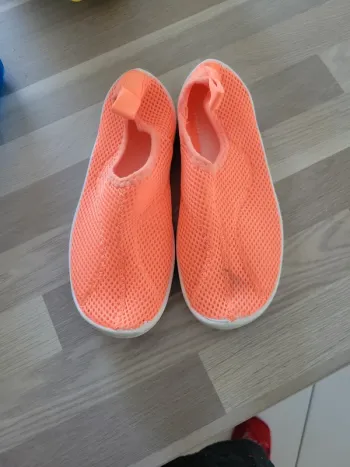 Chaussures d'eau