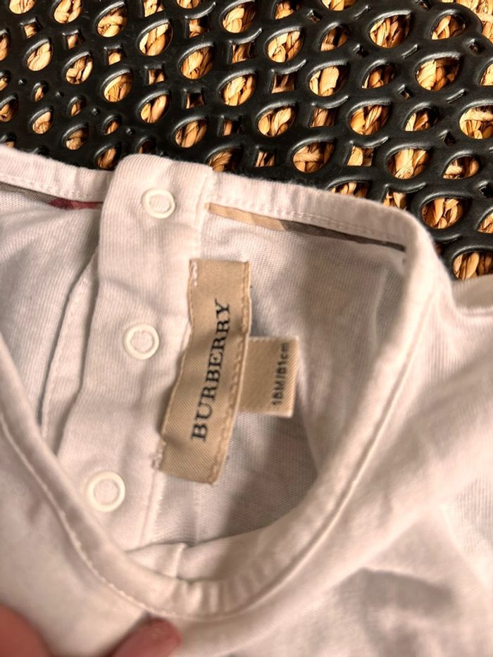 TEE shirt burberry blanc - photo numéro 3