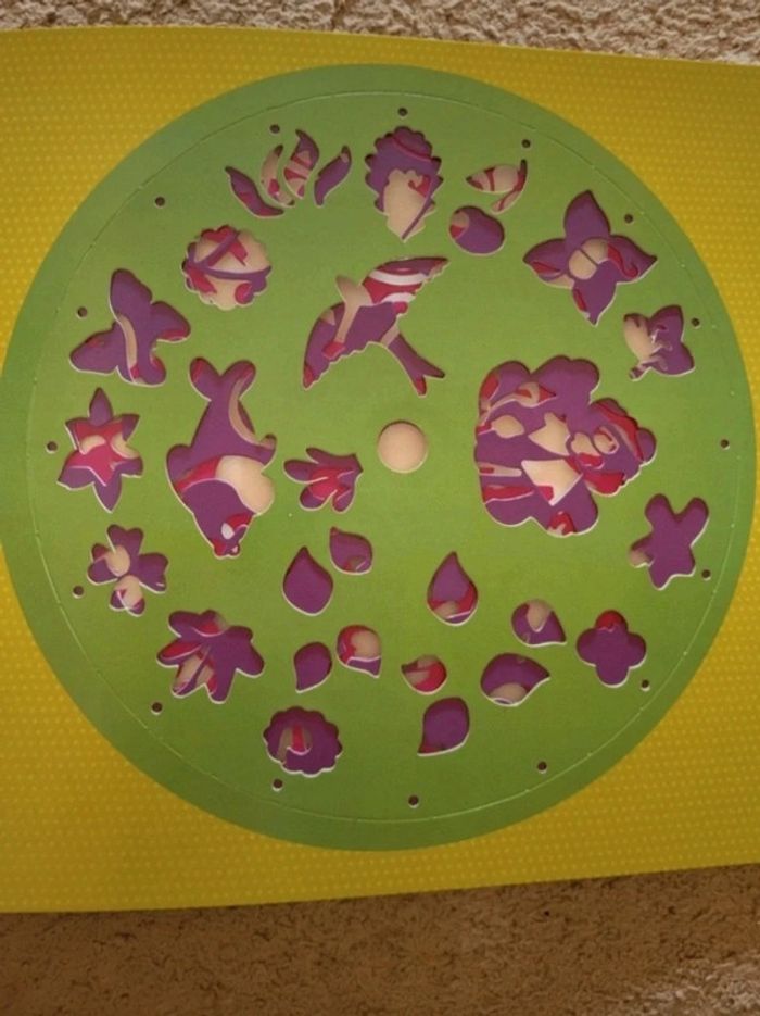 Livre neuf créations et coloriage Mon atelier Mandalas Fleurus - photo numéro 8