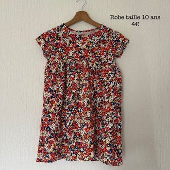 Robe vertbaudet taille 10 ans