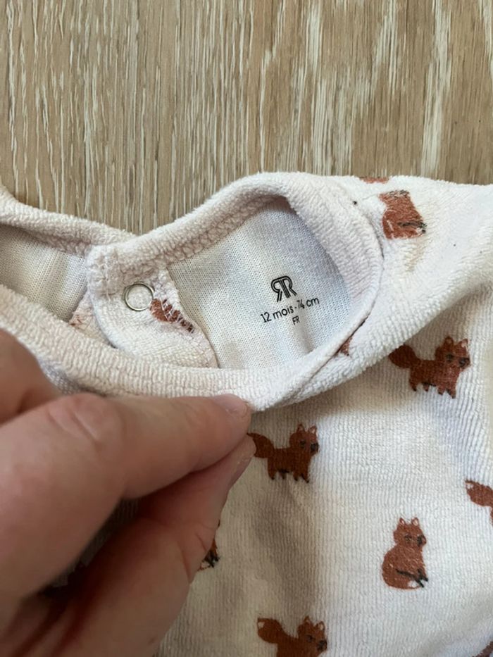 Lot 2 pyjamas 12mois - photo numéro 2