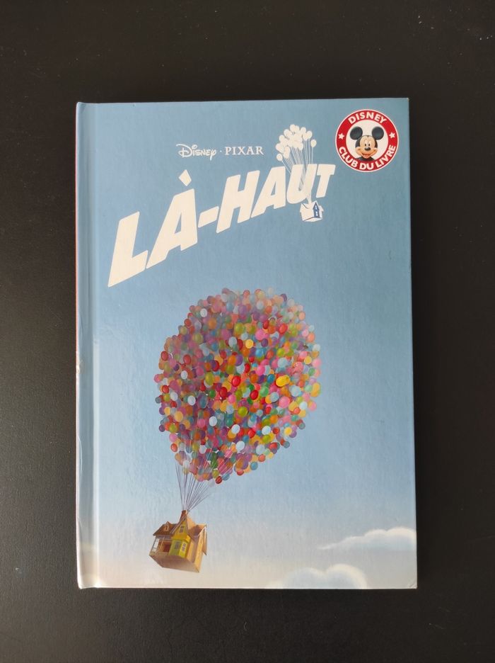Livre Là-haut Disney bon état