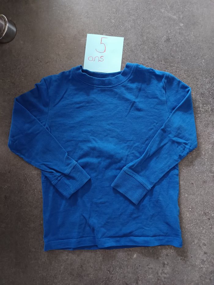 Haut sweat bleu 5 ans