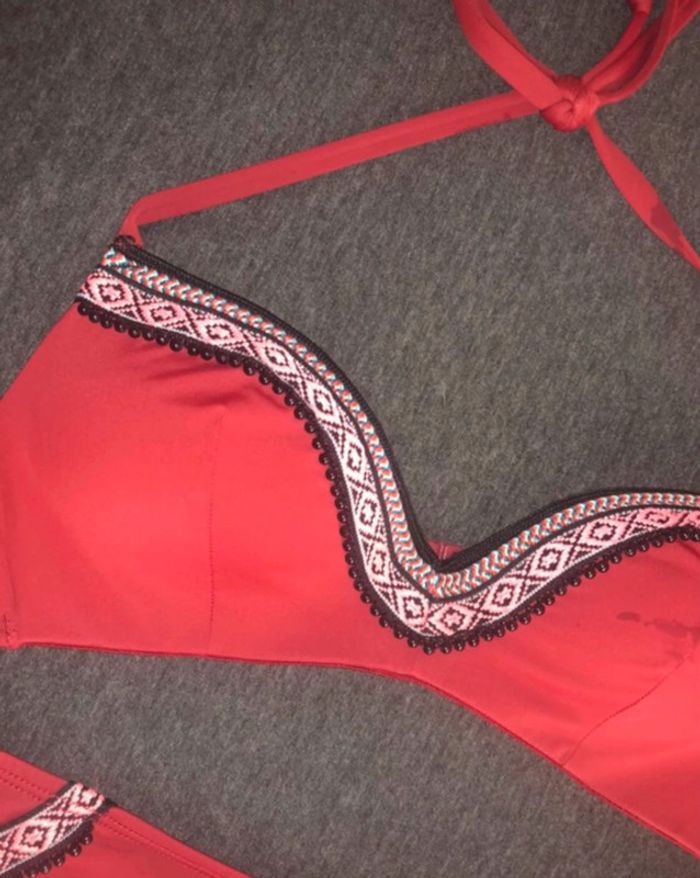 Maillot de bain 2 pièces - photo numéro 2