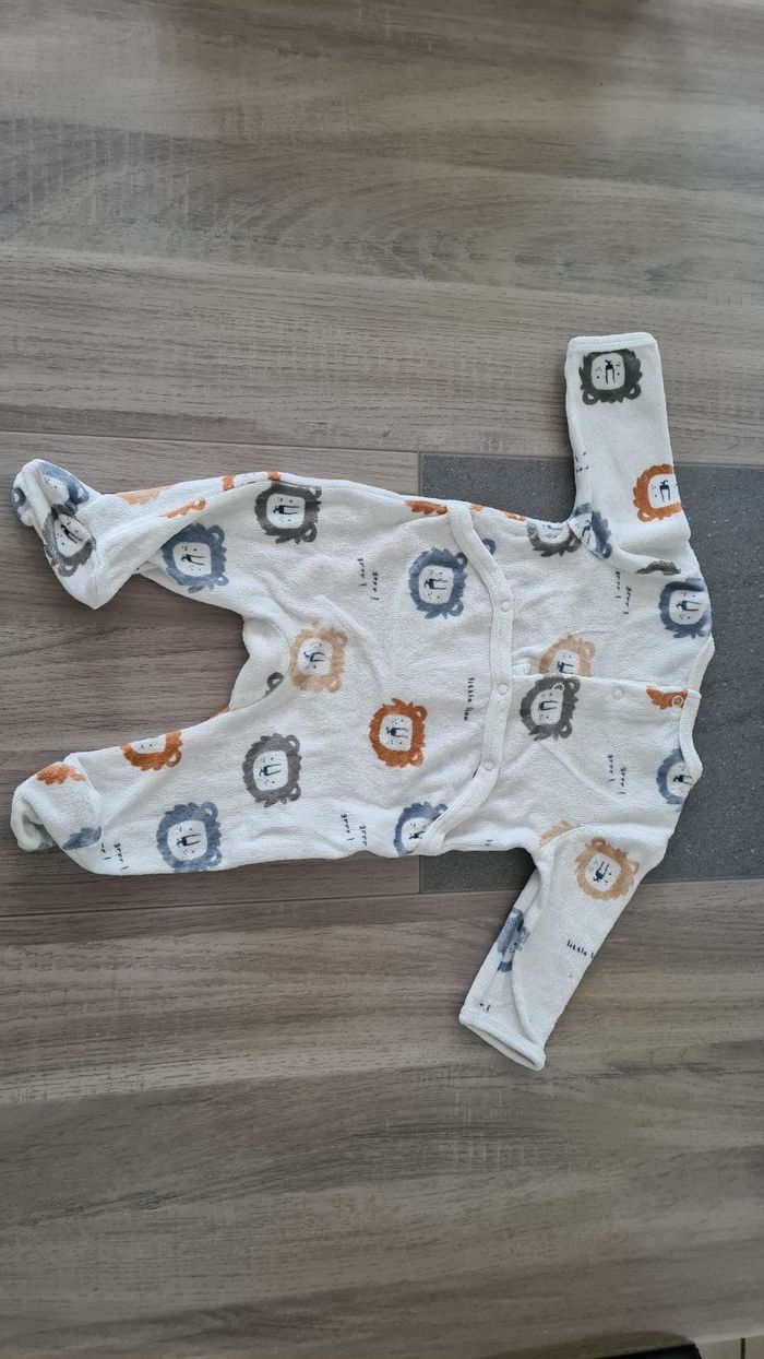 Pyjama - photo numéro 2