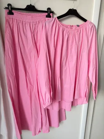 Ensemble rose