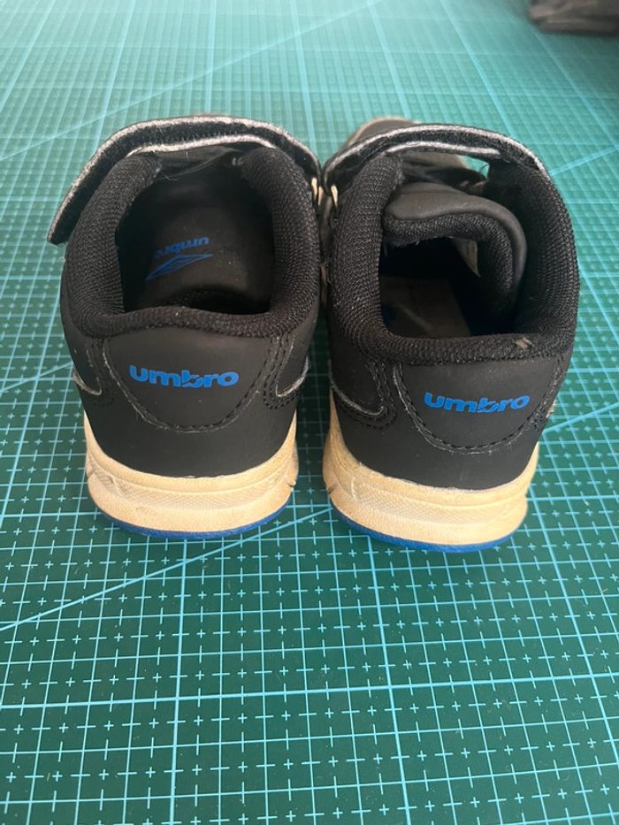 Lot baskets taille 24 - photo numéro 10