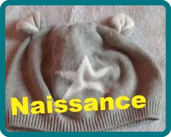 Bonnet  gris  motif  étoile  blanche  Taille  Naissance