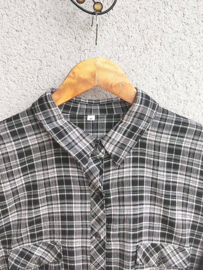 Chemise femme à carreaux noir et blanc – manches 3/4 – Taille 46 taille petit, 44 - photo numéro 3
