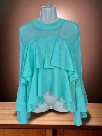 Haut vert pastel TU