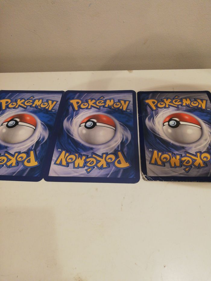 Grandes cartes pokémons Charizard Vstar , Arceus Vstar et Mega CAMÉRUPT EX - photo numéro 5