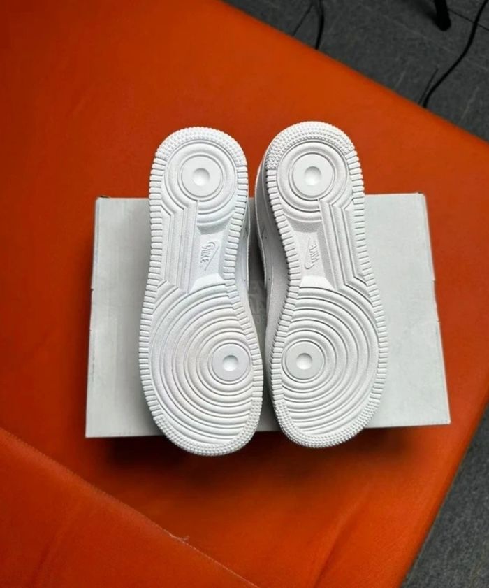 Nike Air Force 1 - photo numéro 3