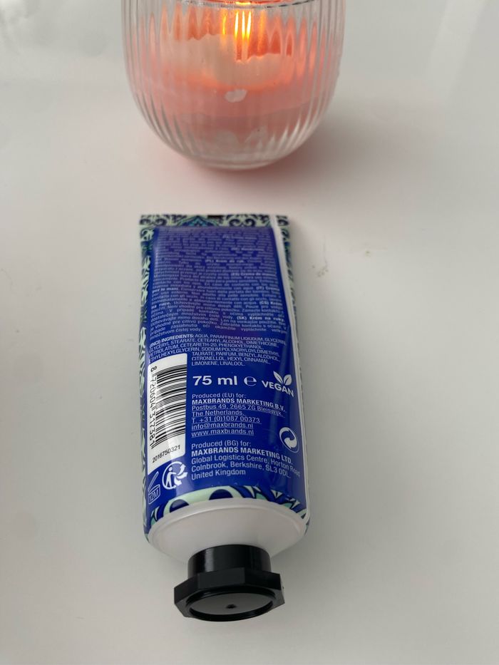 Crème pour les mains - photo numéro 2