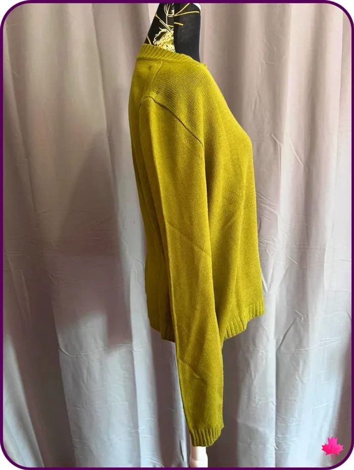 Pull en maille vert olive Mayflower, encolure bateau et boutons - Taille L (T4) - photo numéro 2