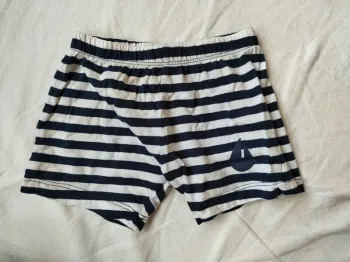 Short léger 9m 71cm marque mots d'enfants