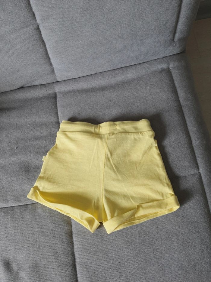 Short Obaïbi taille 18 mois neuf avec étiquettes - photo numéro 4