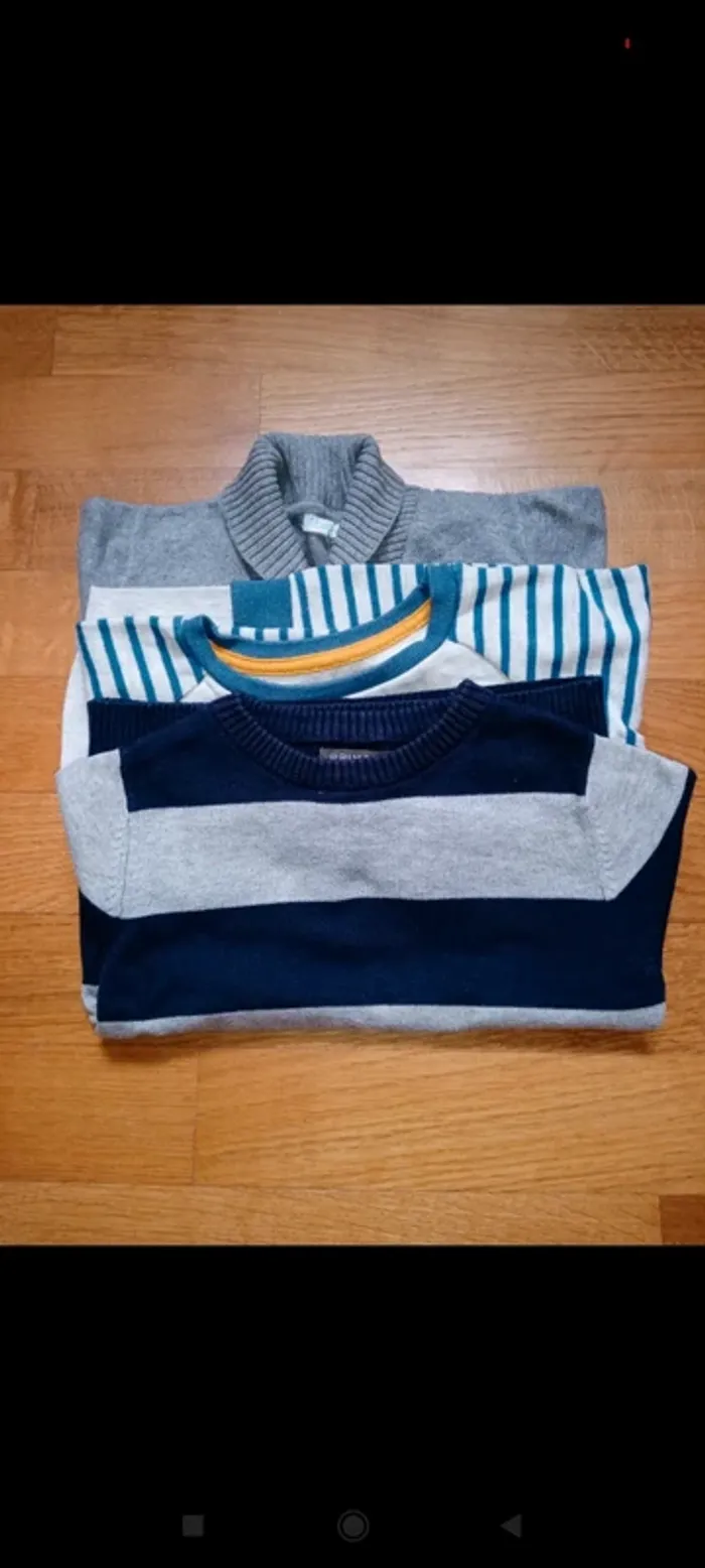 Lot de 5 pull ou gilet taille 2-3 ans - photo numéro 3