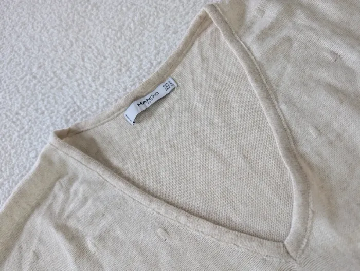 🤍 Pull beige à col V Mango – S - photo numéro 4