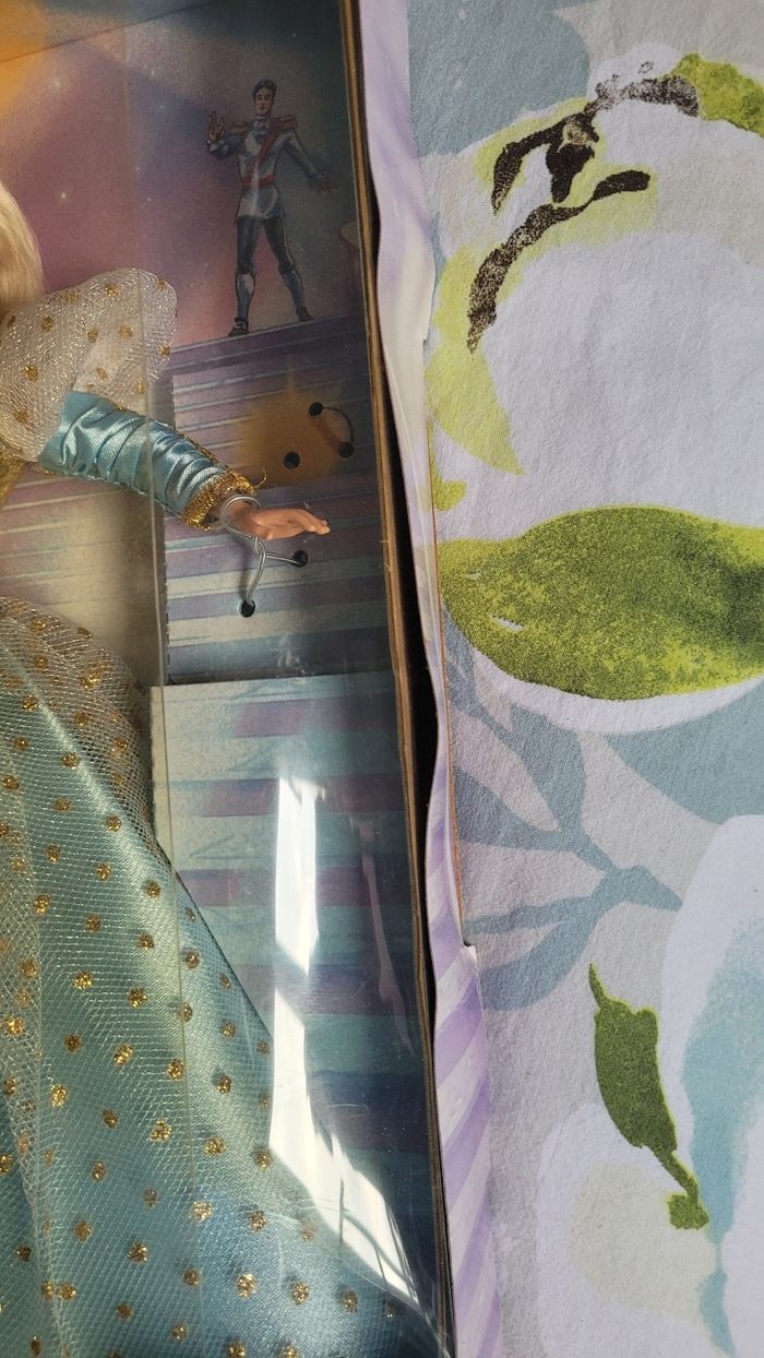 Barbie Cendrillon vintage 1996 neuve dans sa boîte. - photo numéro 10
