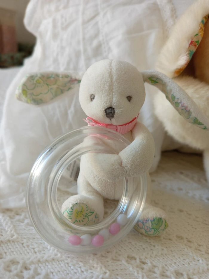 Lot peluche et hochet lapin détail liberty (Jacadi et autre) - photo numéro 7