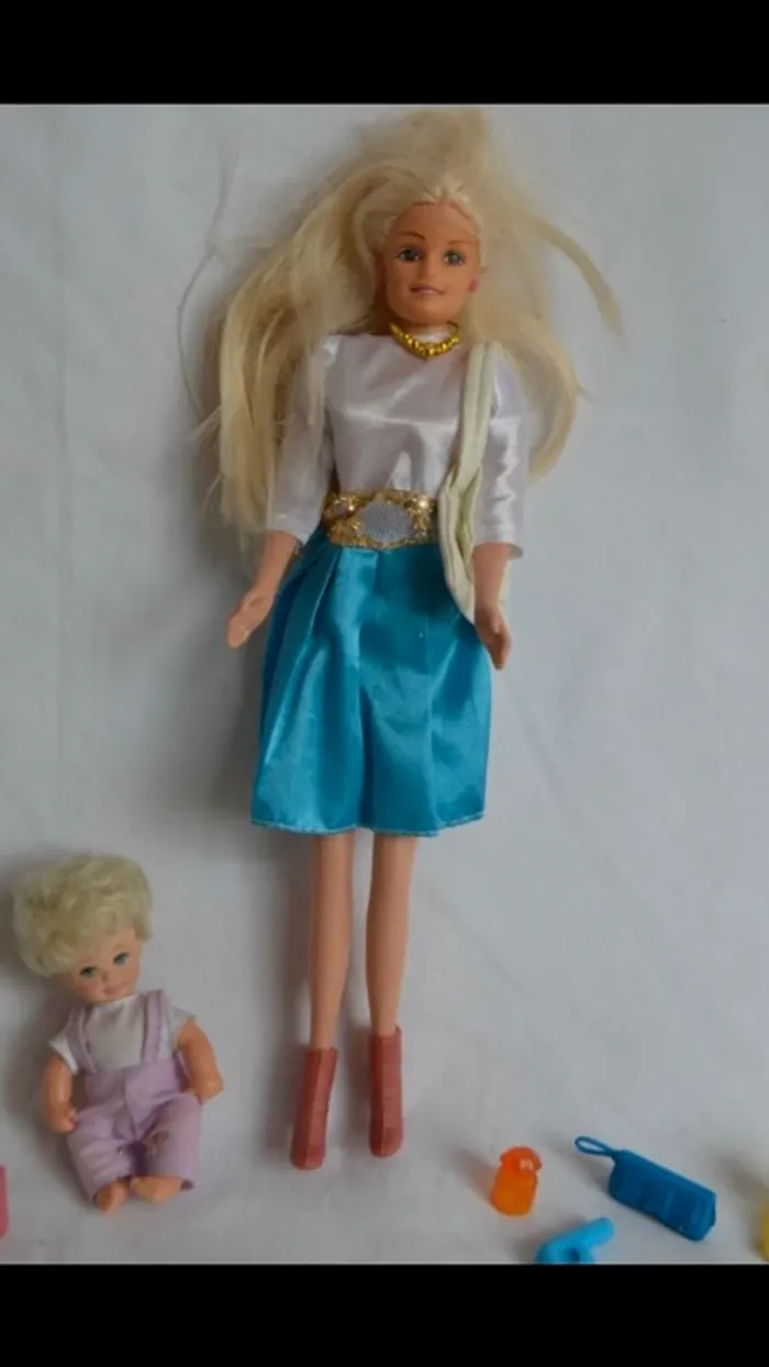 Lot barbie - photo numéro 4