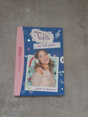 Livre Disney Violetta mon journal  - la bibliothèque rose