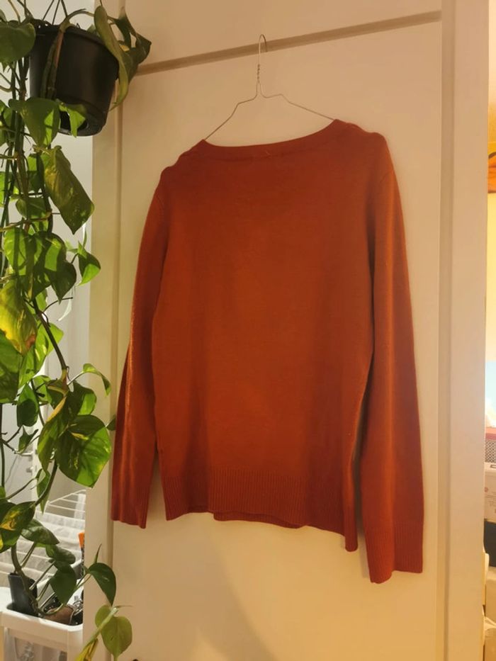 Pull rouge - photo numéro 2