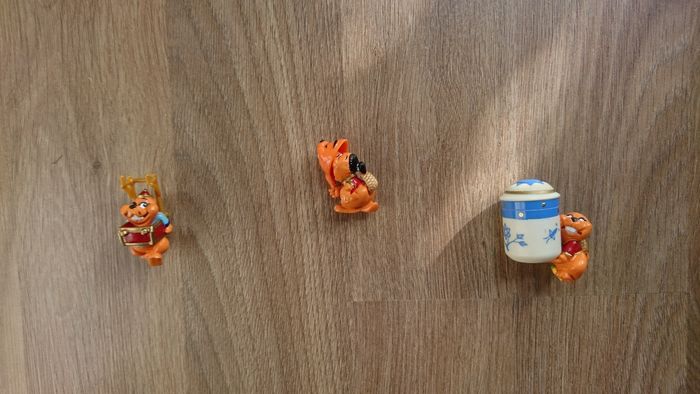 Figurines kinder castors "Castors chinois" (2000) - photo numéro 3