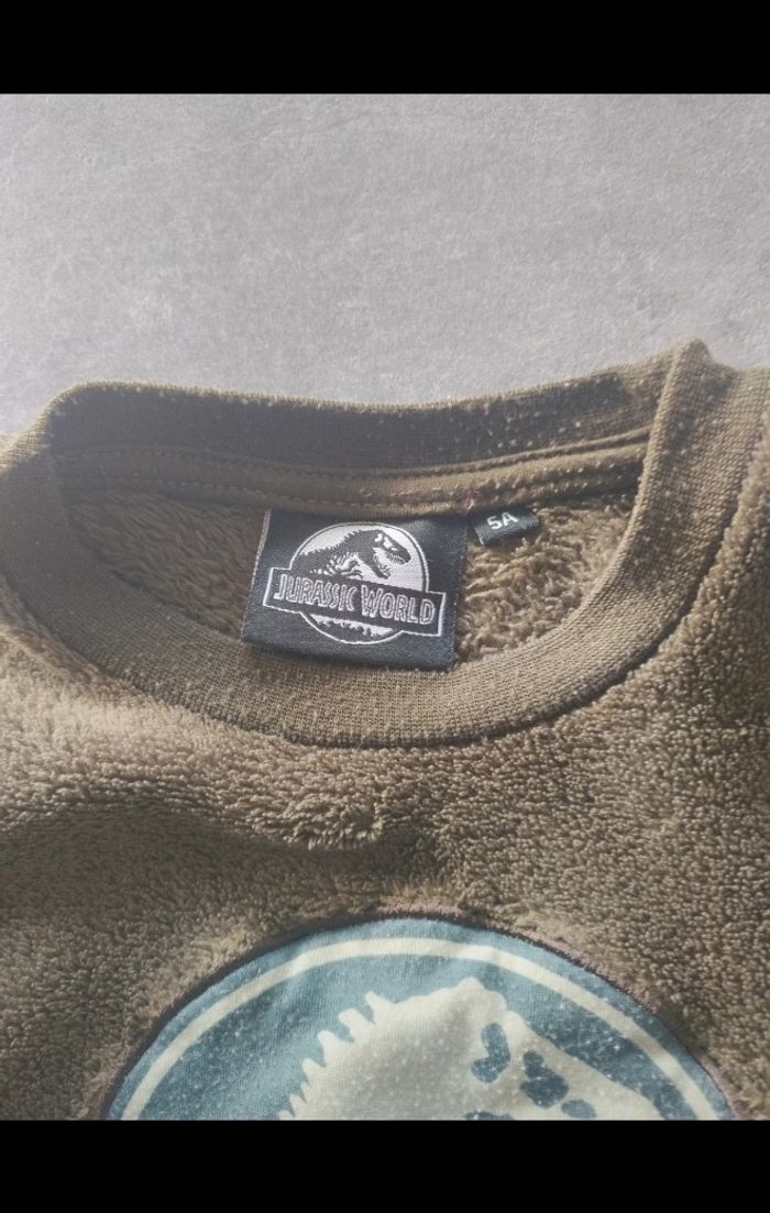 Pyjama polaire Jurassic World 5 ans, Parfait état - photo numéro 4