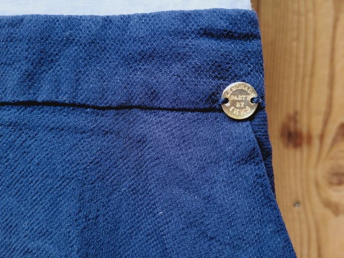 Très belle robe 👗 IKKS simple, blanche et bleue, 6 ans - photo numéro 4