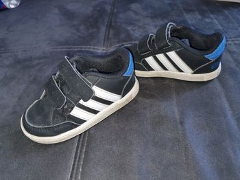 Chaussure adidas