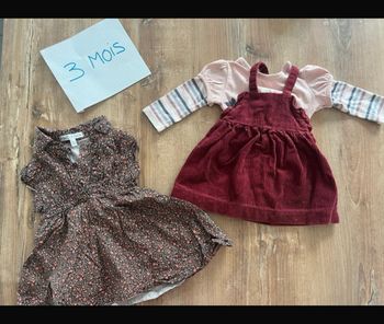 Lot robe fille taille 3 mois